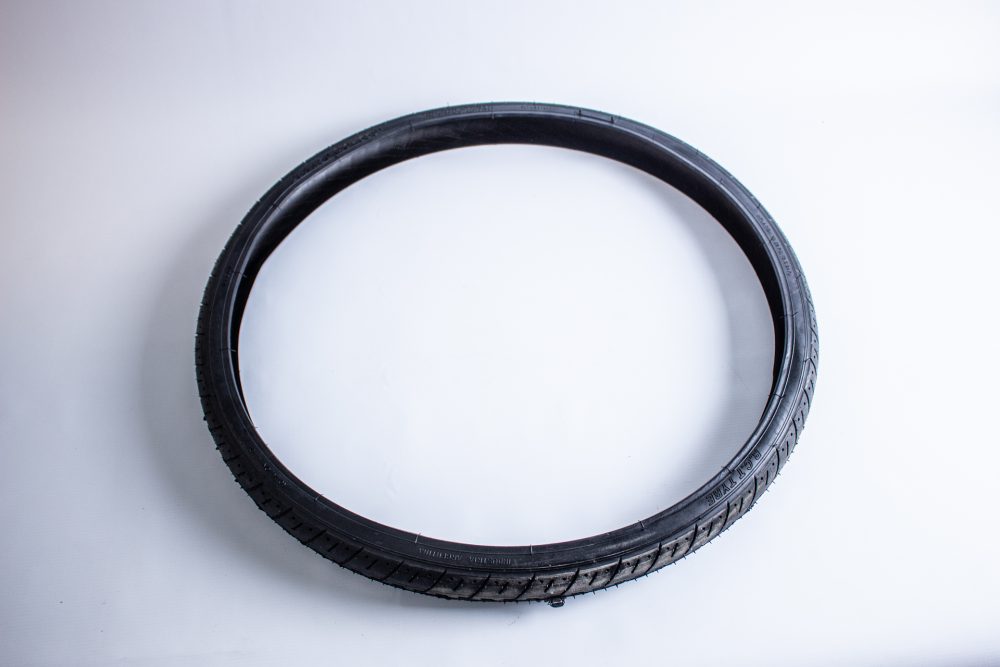 CUBIERTA RCT 26X1.50 LISA (2412)