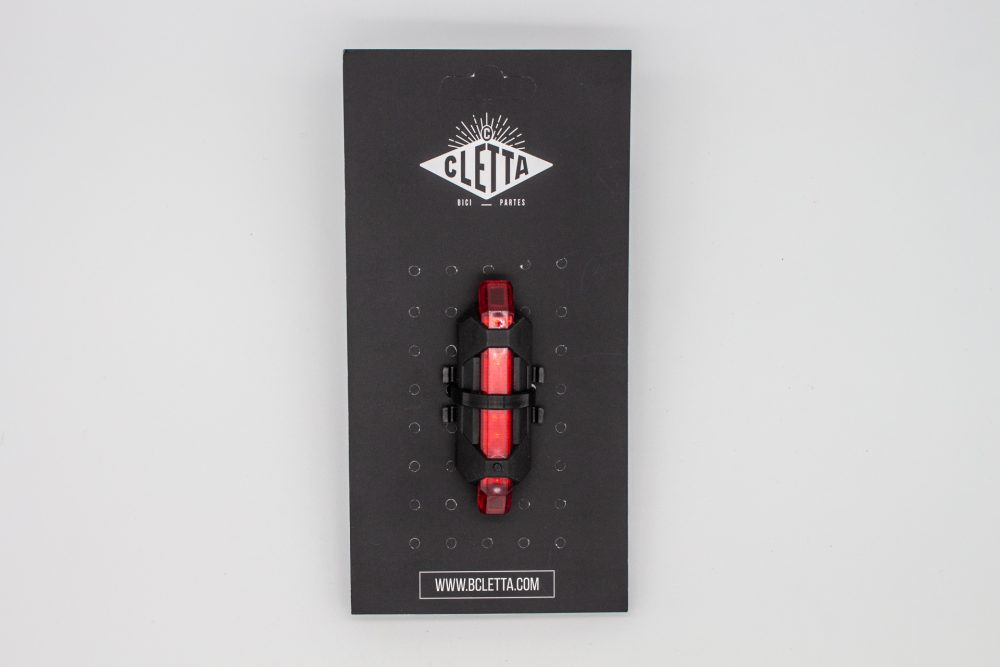 LUZ USB CLETTA TRASERA