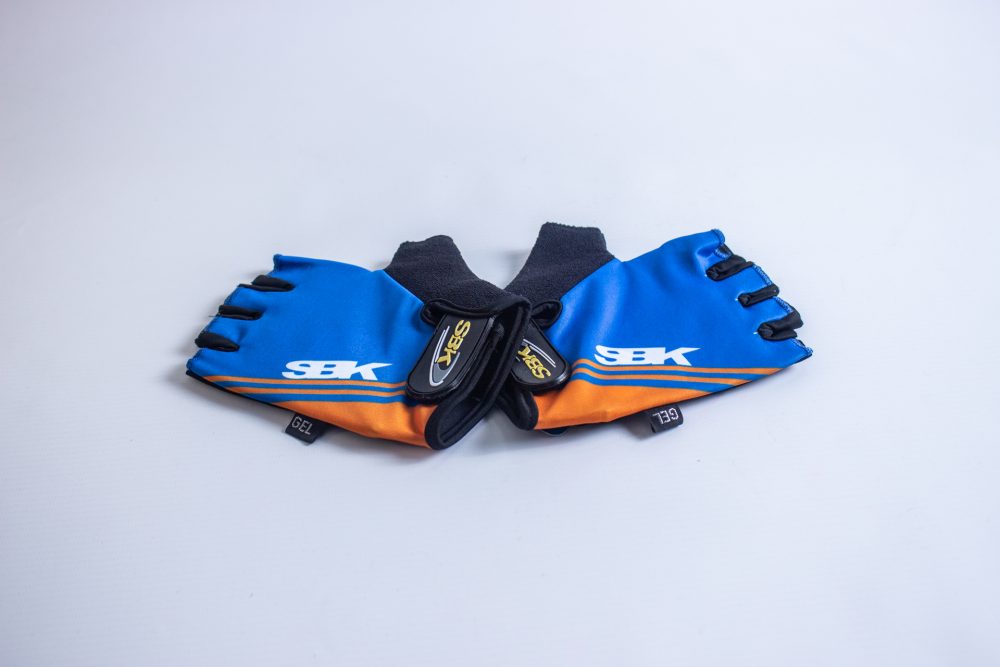 GUANTES SKB GEL DEDOS CORTOS